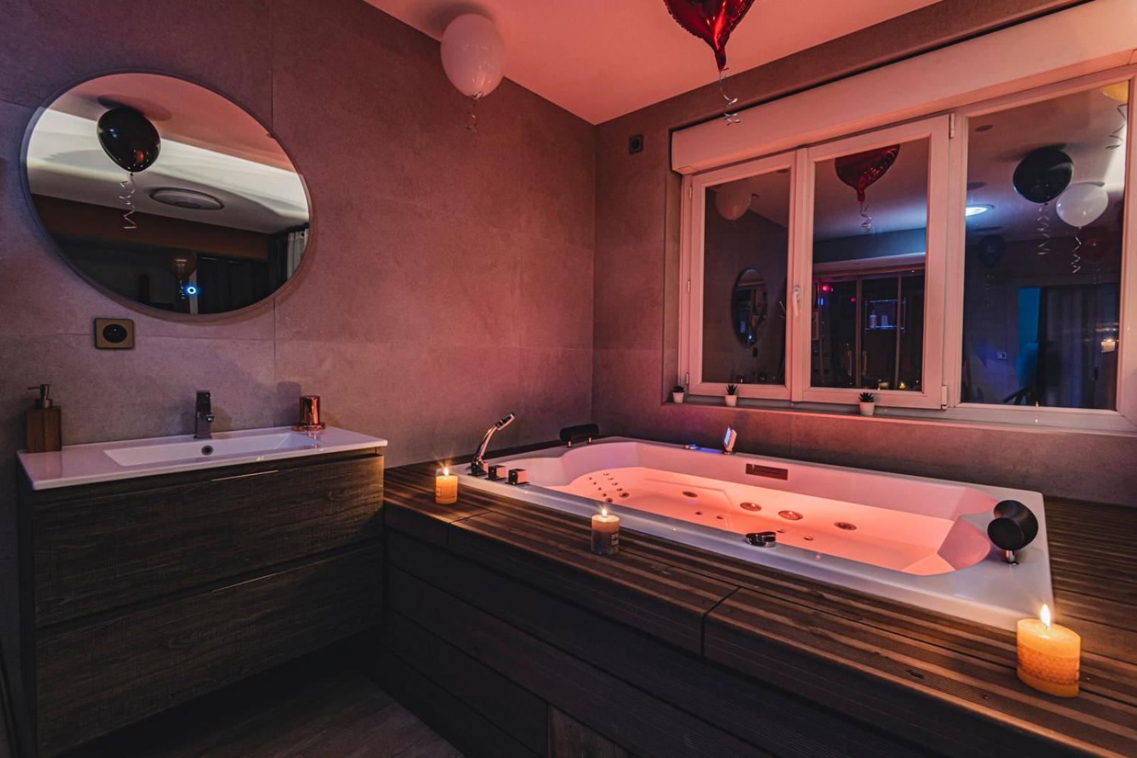 Mv Suite & Spa Reims Eksteriør billede