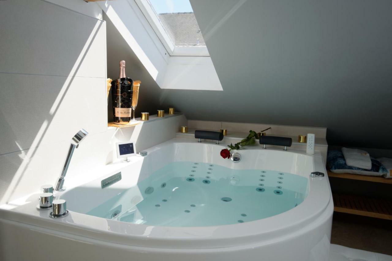 Mv Suite & Spa Reims Eksteriør billede